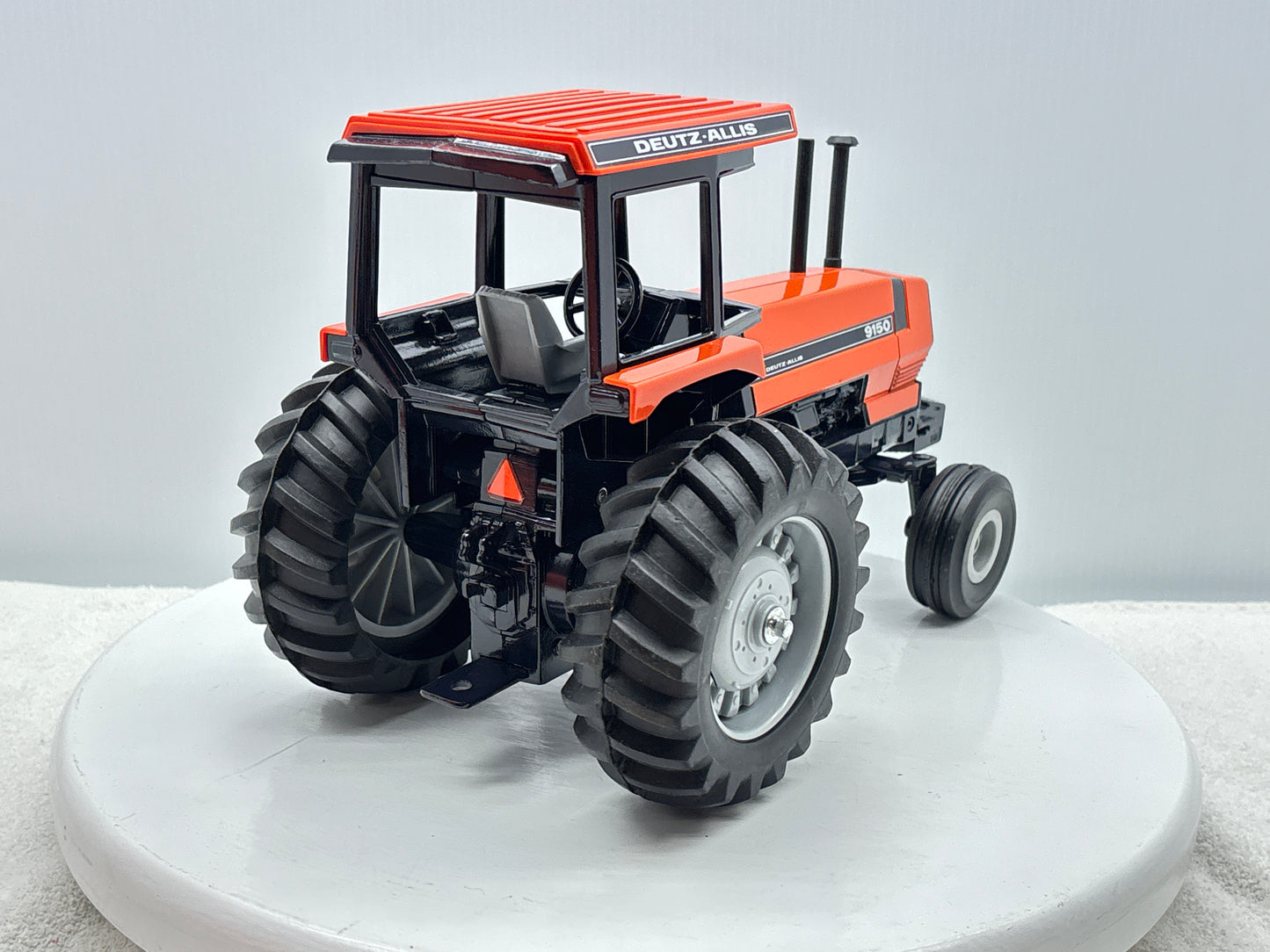 1/16 Deutz-Allis 9150 2wd Orange Special Edition