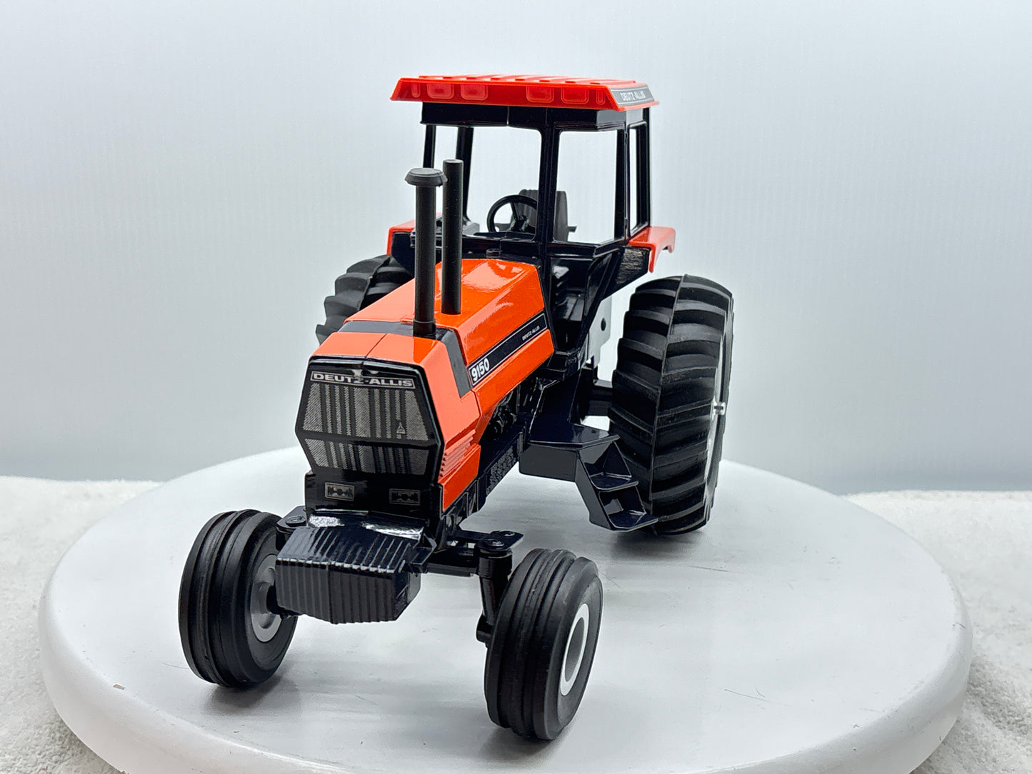 1/16 Deutz-Allis 9150 2wd Orange Special Edition