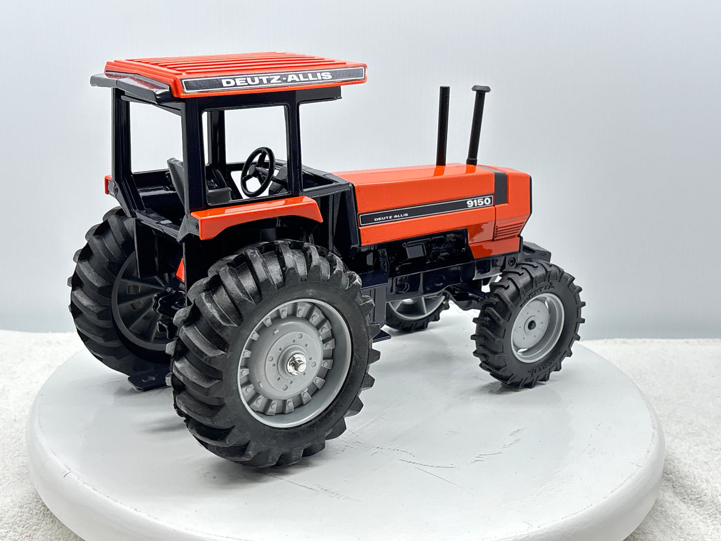 1/16 Deutz-Allis 9150 4wd Orange Special Edition