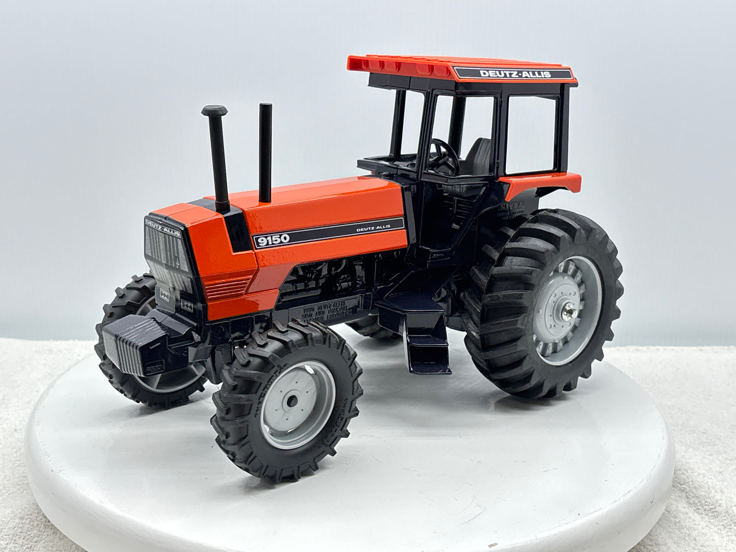 1/16 Deutz-Allis 9150 4wd Orange Special Edition