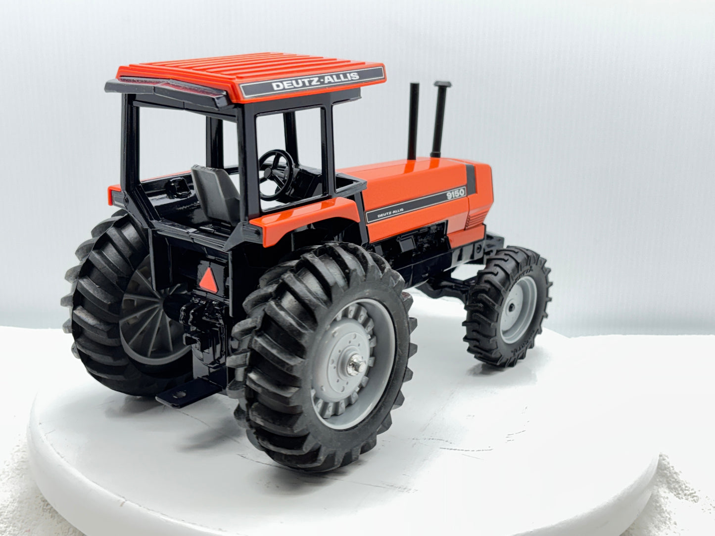 1/16 Deutz-Allis 9150 4wd Orange Special Edition