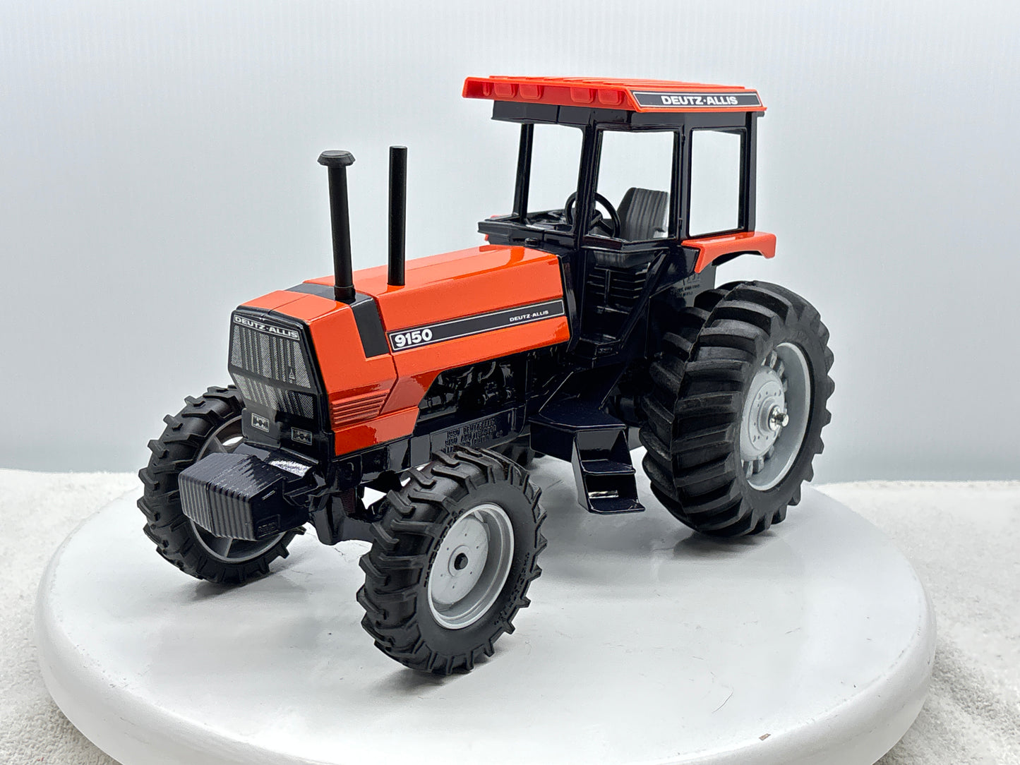 1/16 Deutz-Allis 9150 4wd Orange Special Edition
