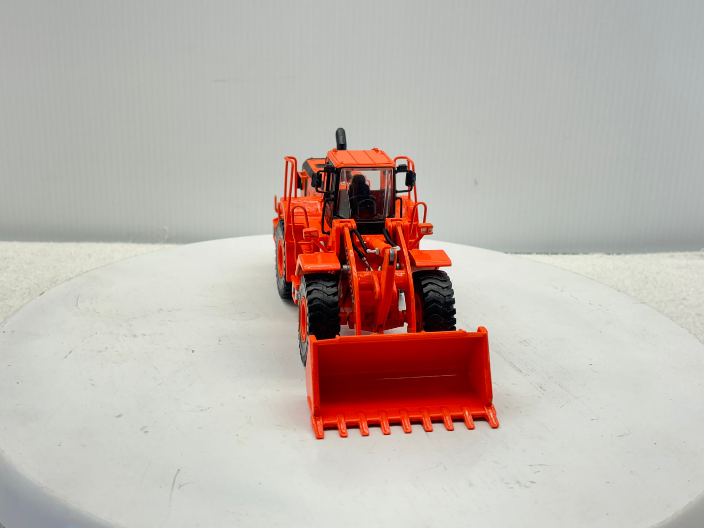 1/40 Doosan 400V Wheel Loader