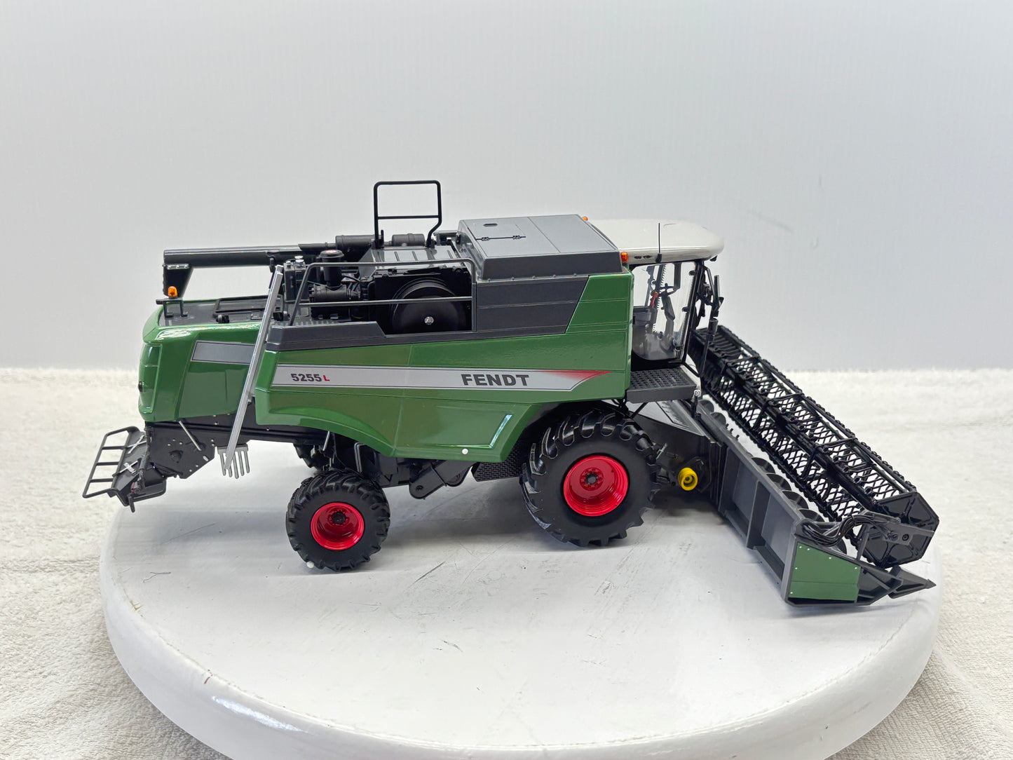 1/32 Fendt 5255L