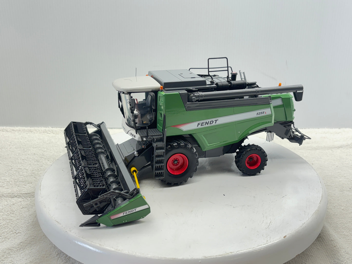 1/32 Fendt 5255L
