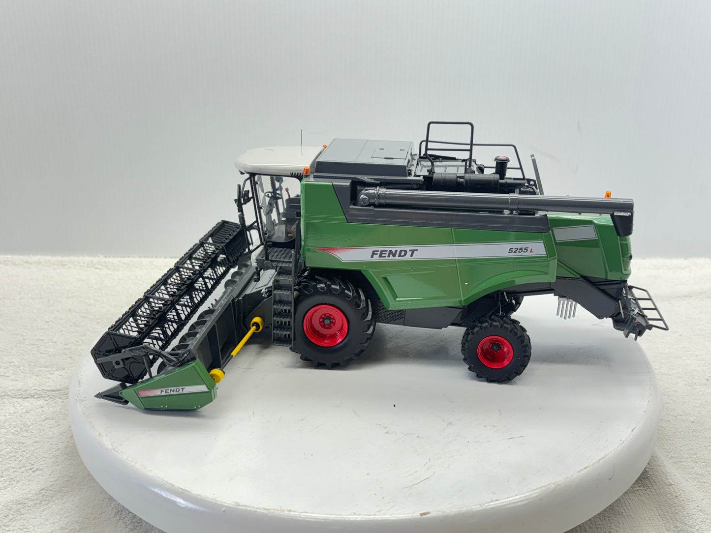 1/32 Fendt 5255L