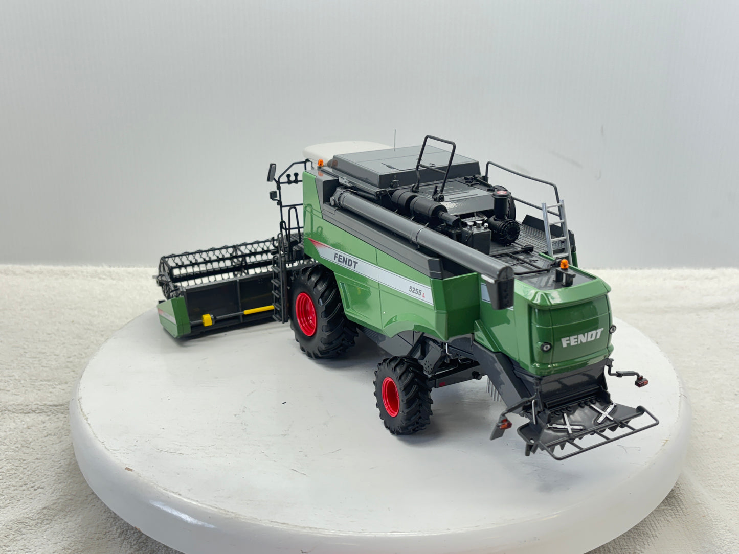 1/32 Fendt 5255L