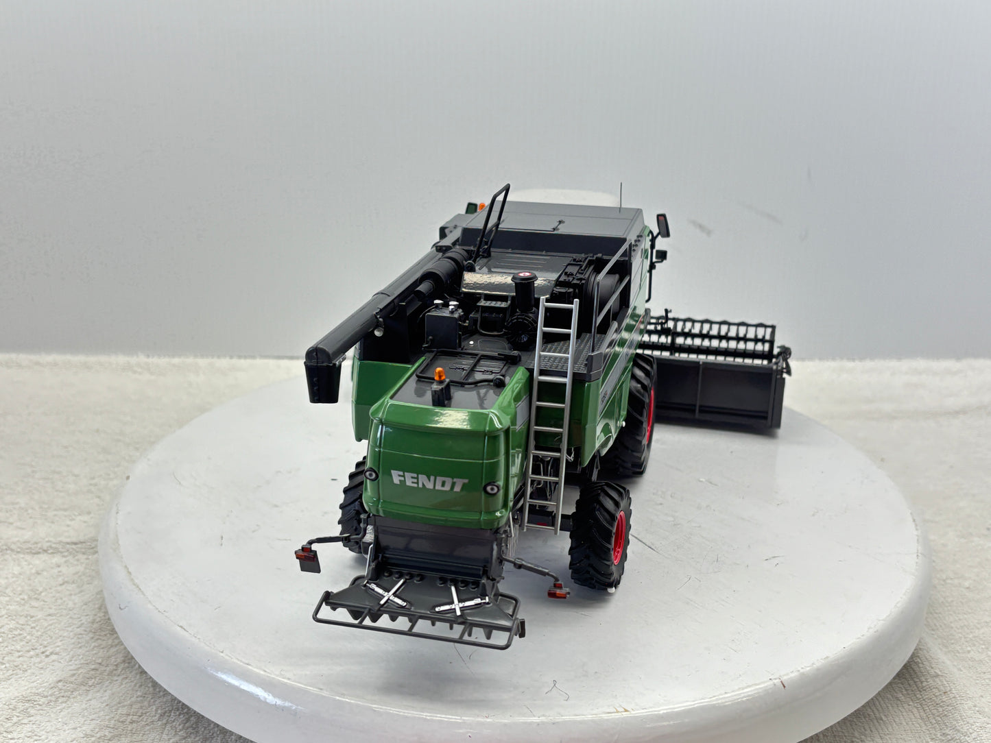 1/32 Fendt 5255L