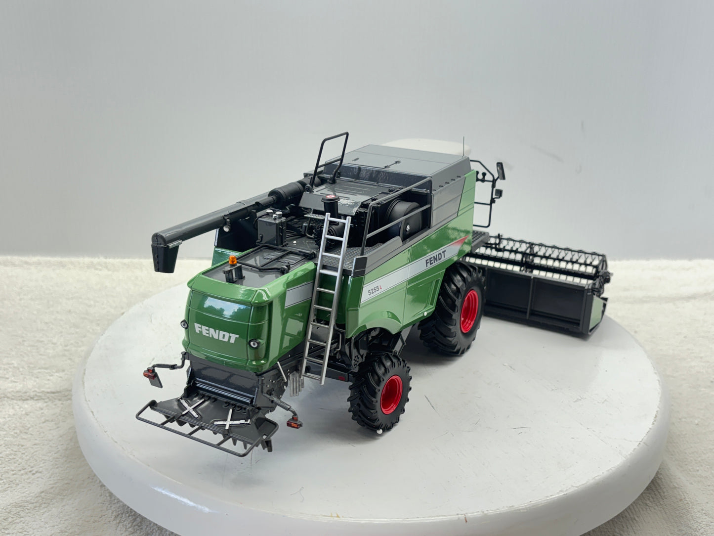 1/32 Fendt 5255L