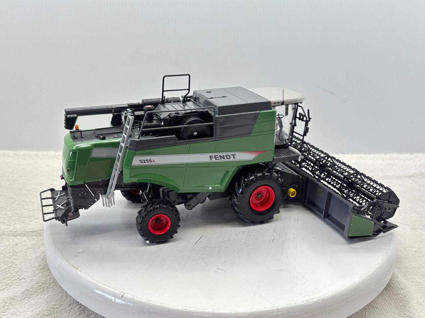 1/32 Fendt 5255L