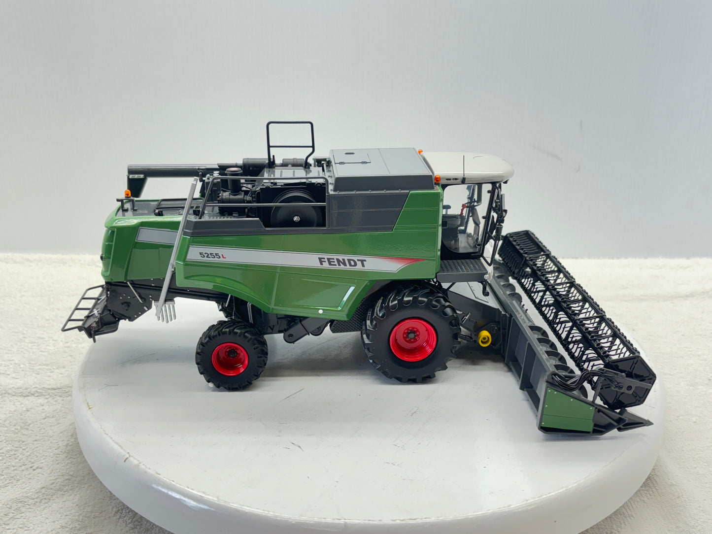 1/32 Fendt 5255L