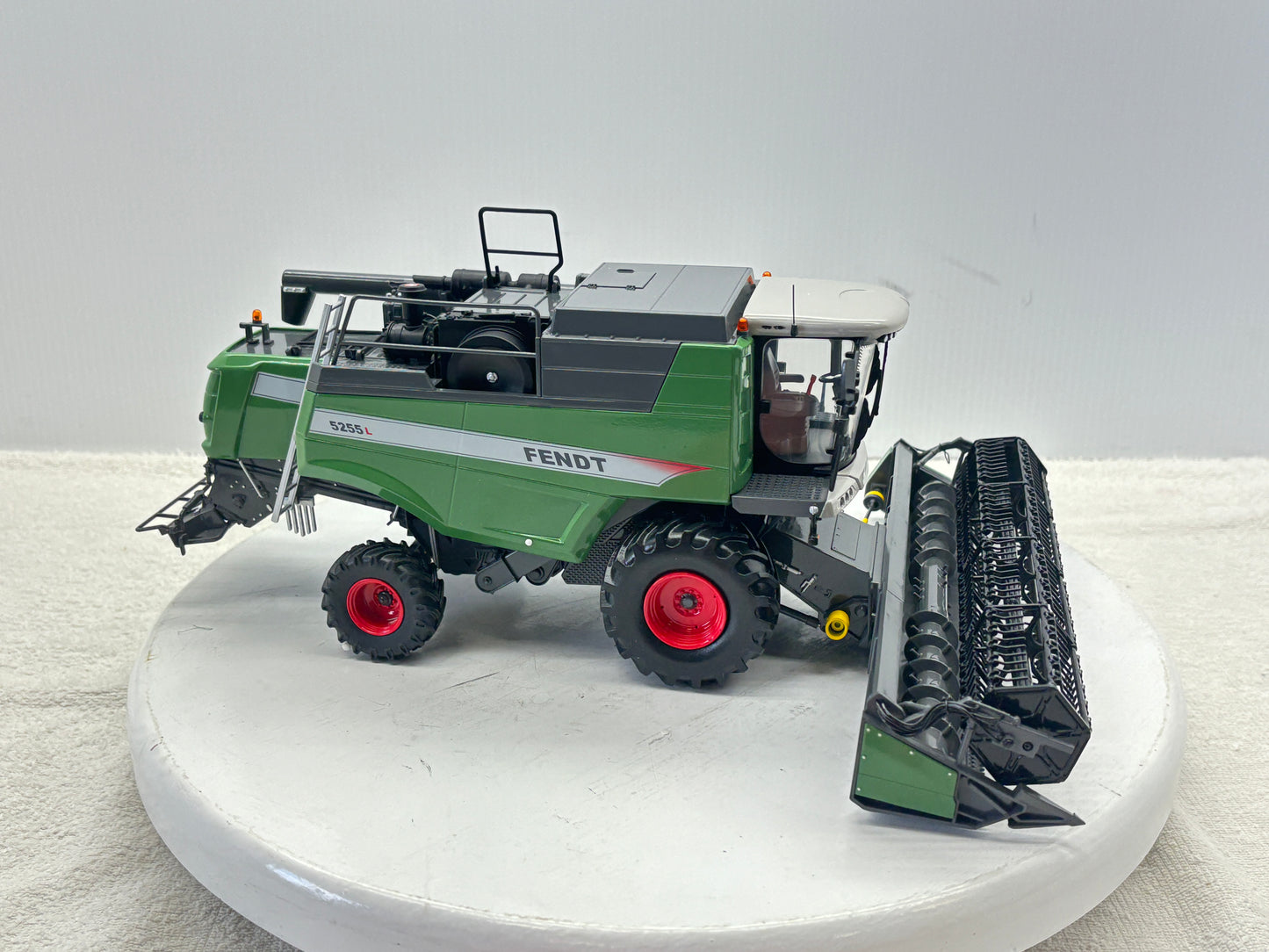 1/32 Fendt 5255L