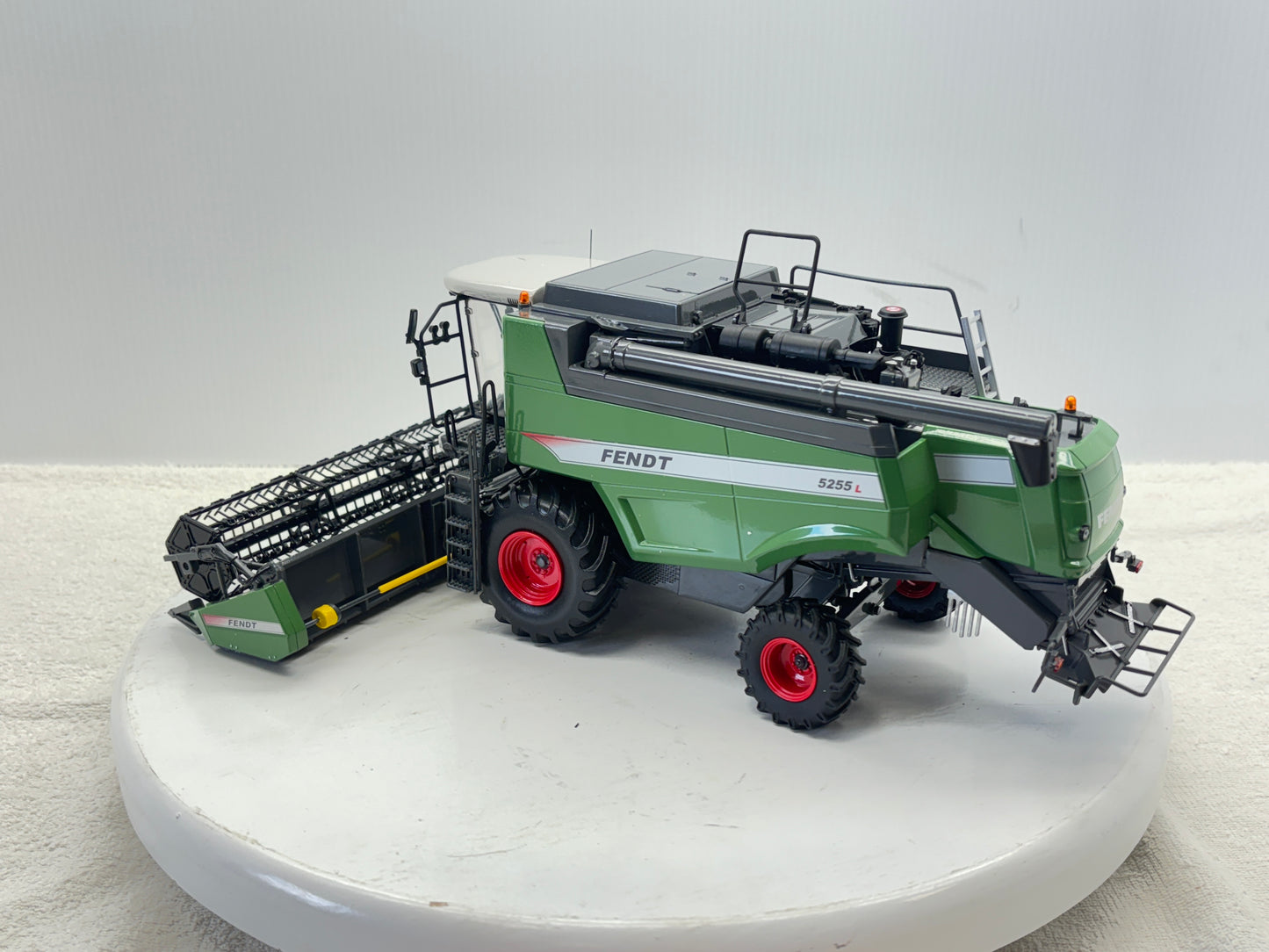 1/32 Fendt 5255L