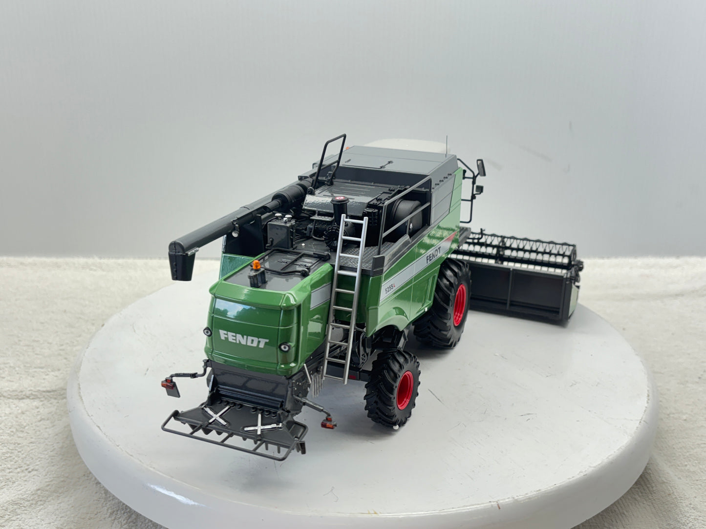 1/32 Fendt 5255L