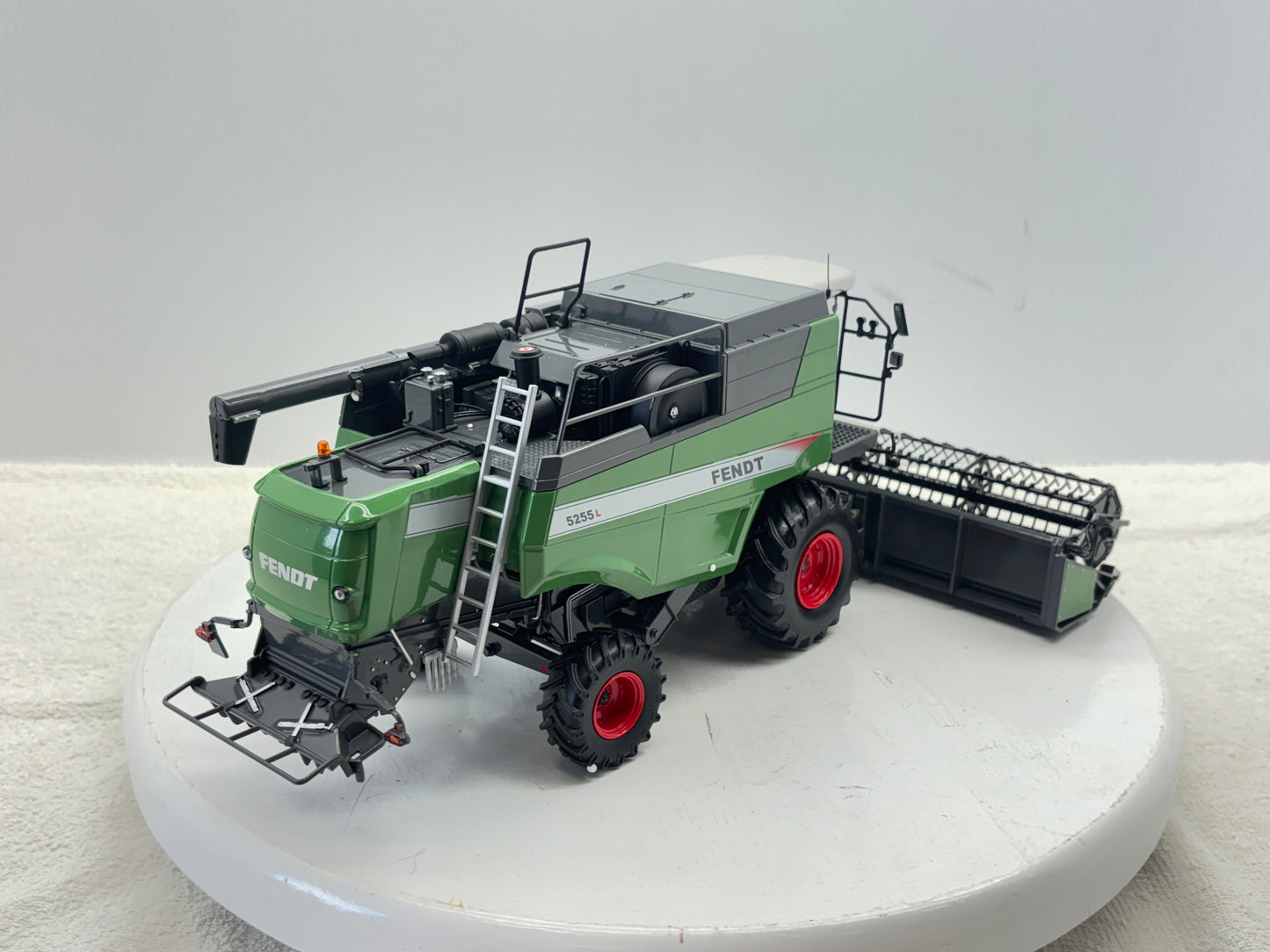 1/32 Fendt 5255L