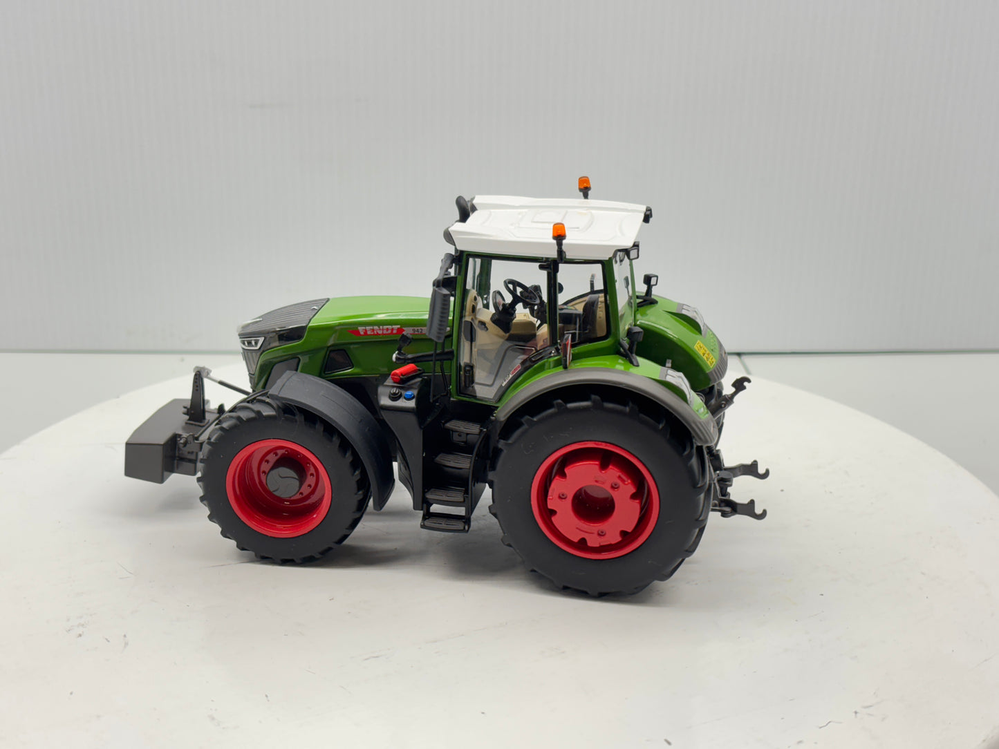 1/32 Fendt 942 Vario Singles