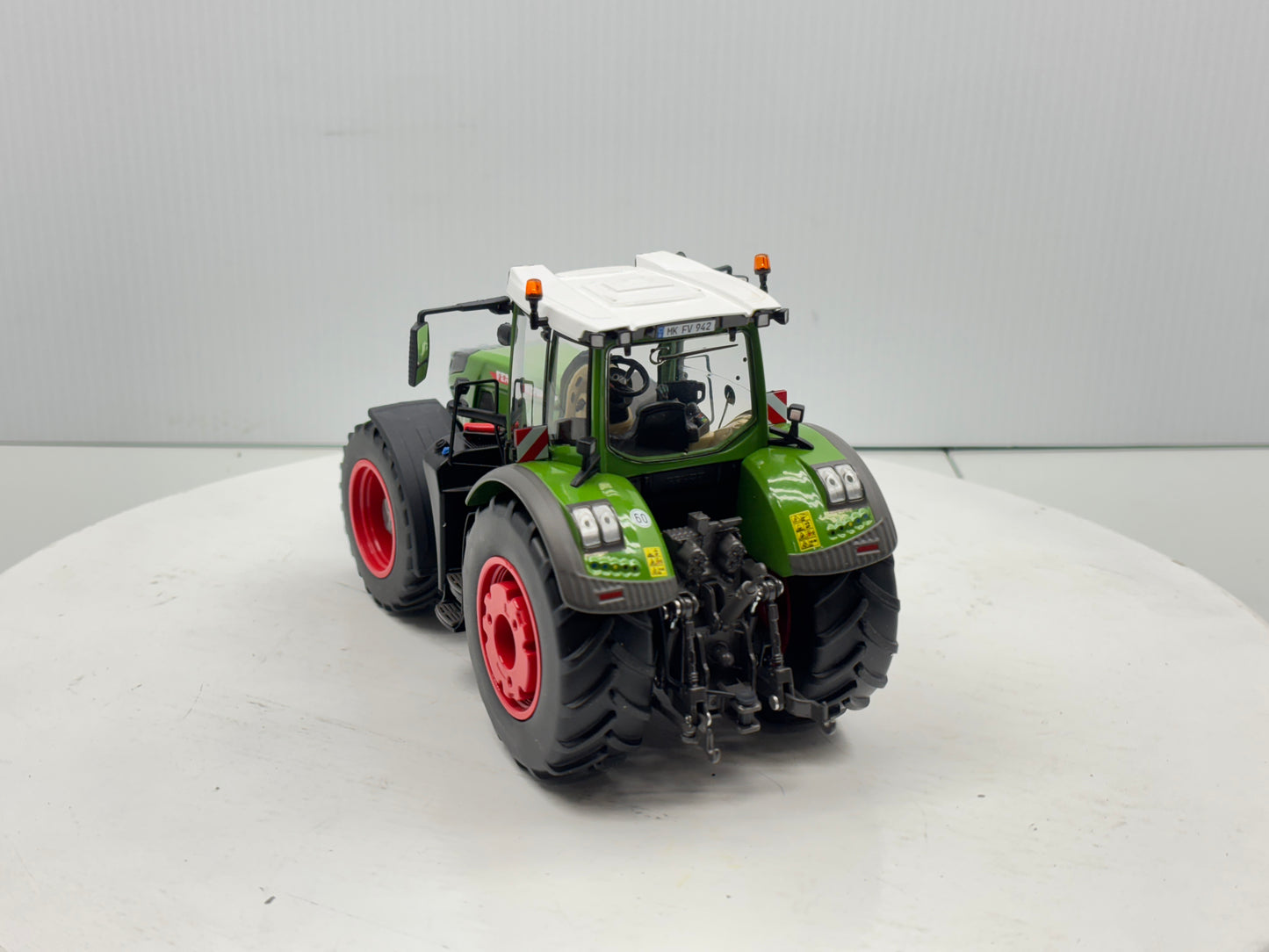 1/32 Fendt 942 Vario Singles