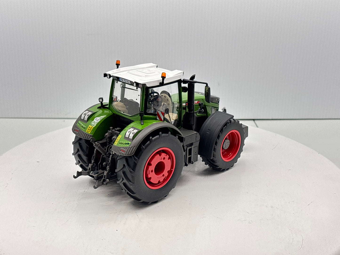 1/32 Fendt 942 Vario Singles