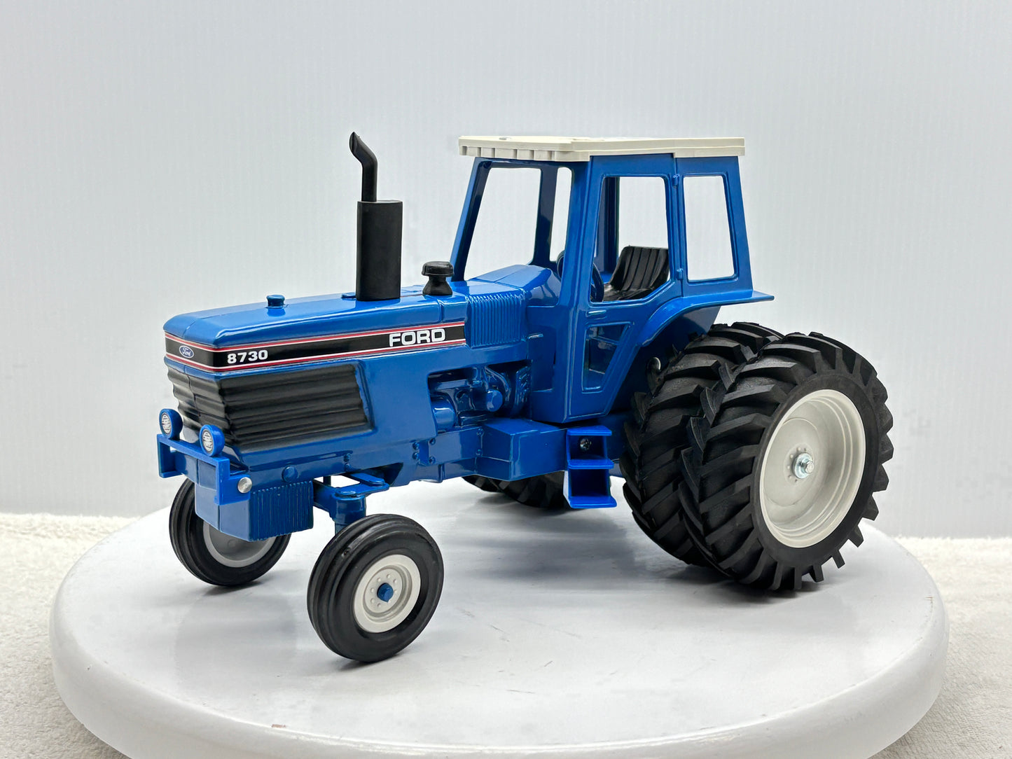 1/16 Ford 8730