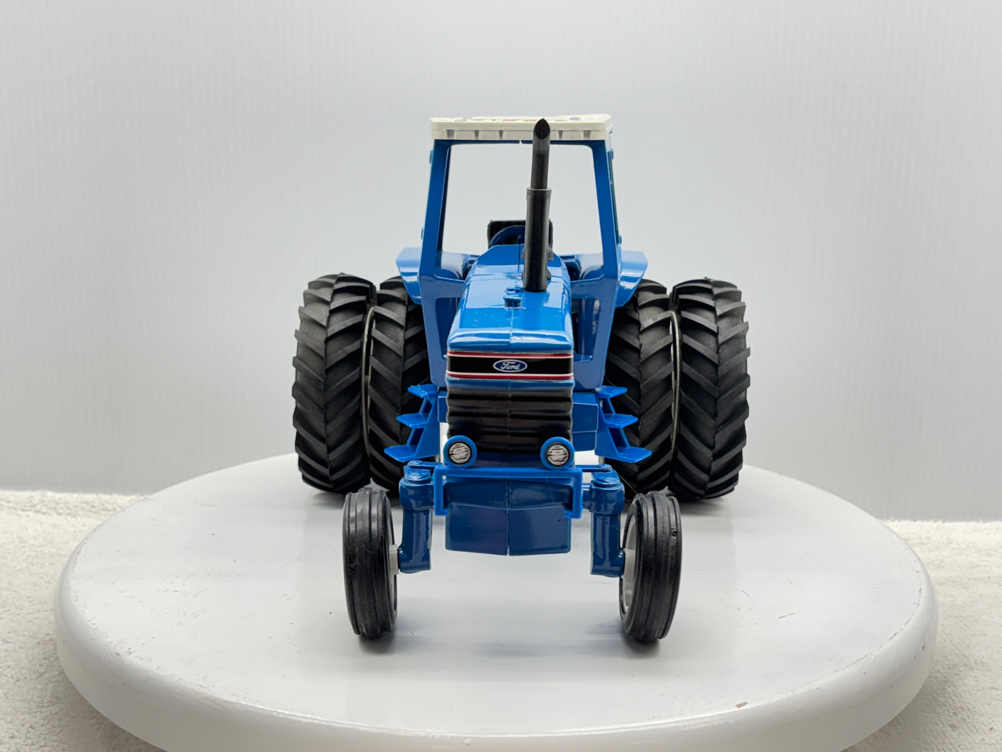 1/16 Ford 8730