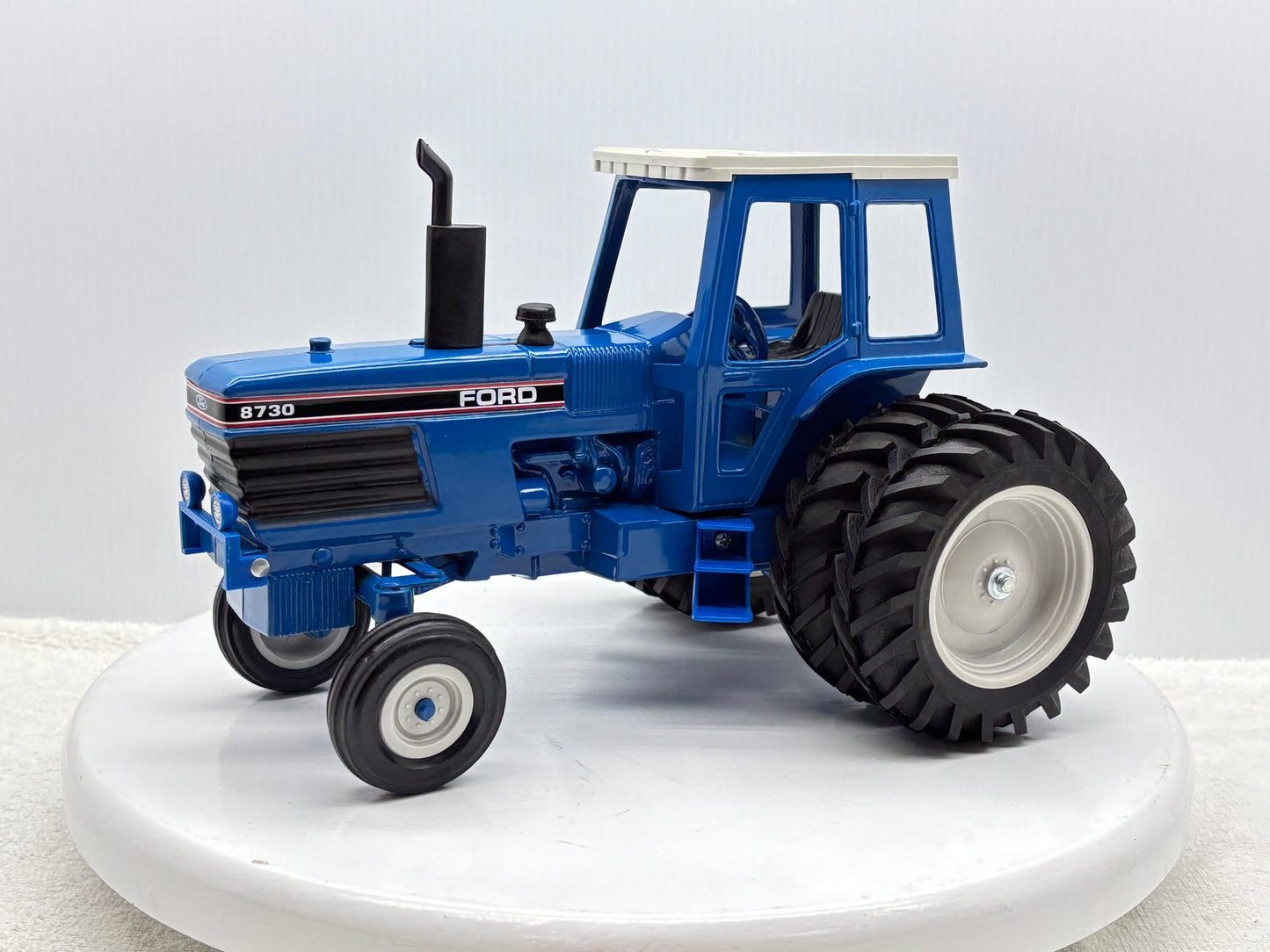 1/16 Ford 8730