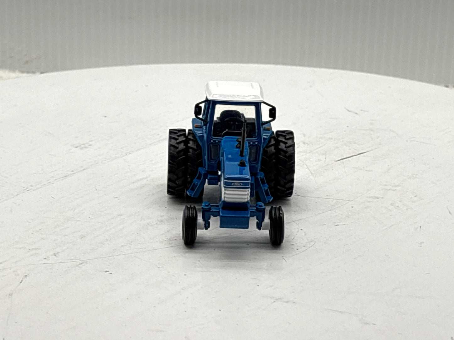 1/64 Ford TW-35 2wd