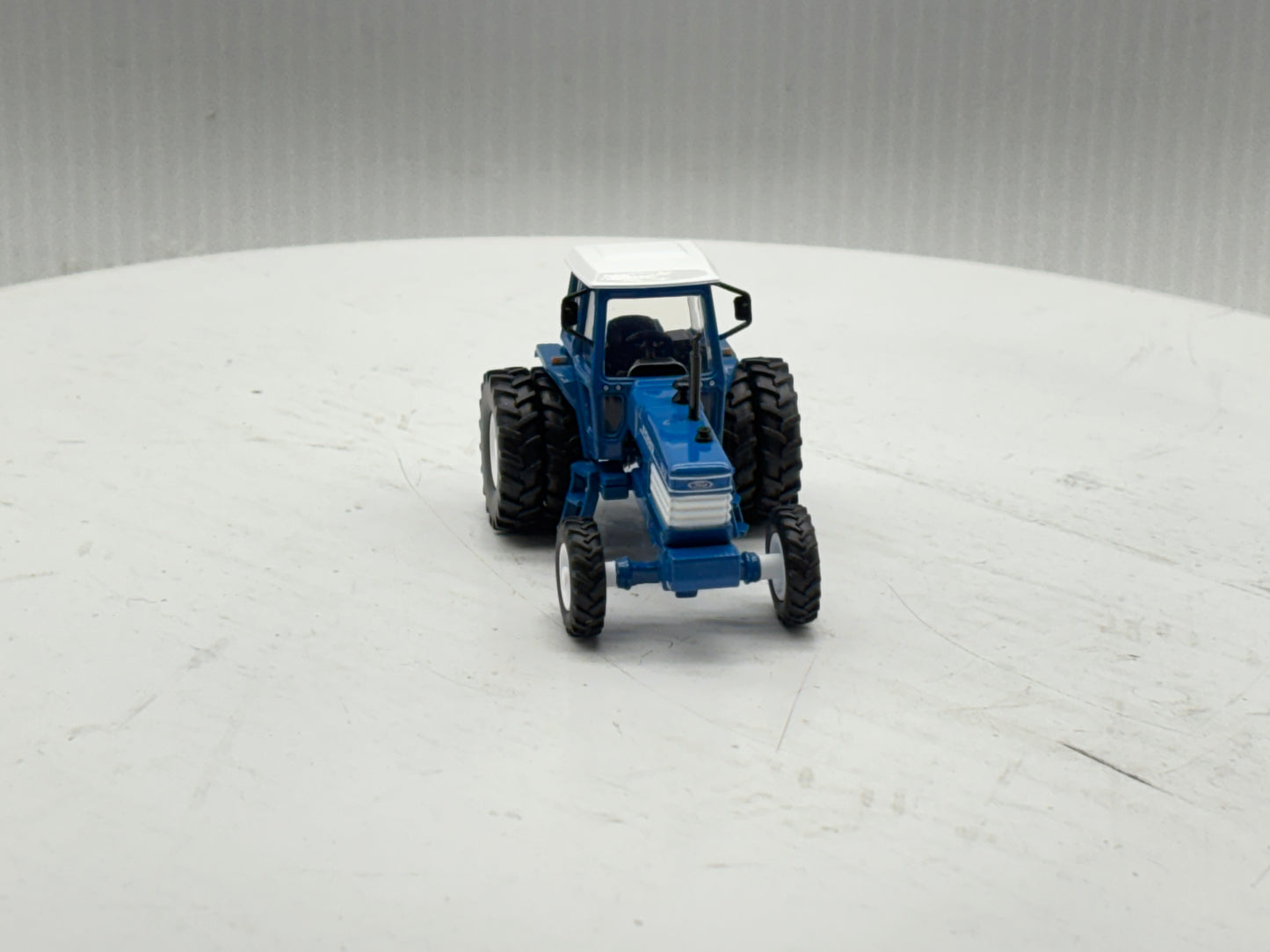 1/64 Ford TW-35 FWA