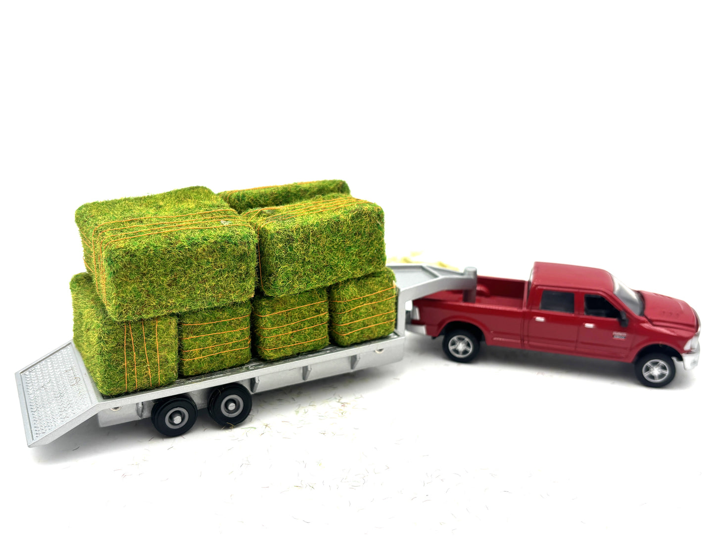 1/64 Fresh Hay Bales Twine Wrapped 4' x 4' x 8'