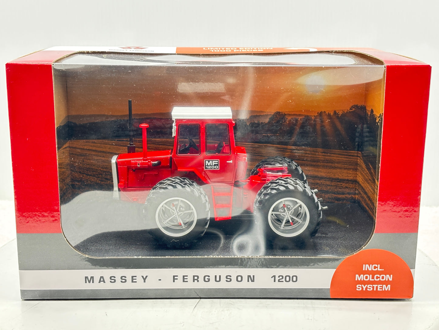 1/32 Massey Ferguson 1200 Molcon