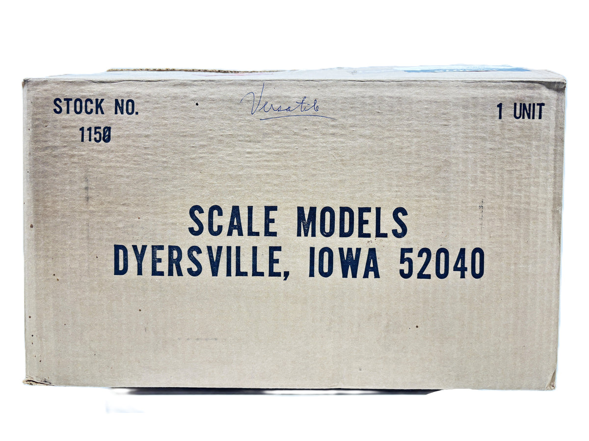 1/16 Versatile 1156 Red Axle