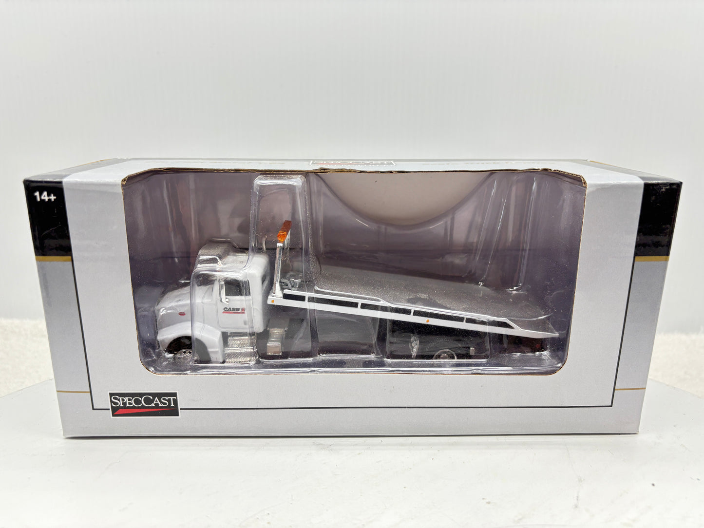 1/64 Peterbilt 385 Rollback White