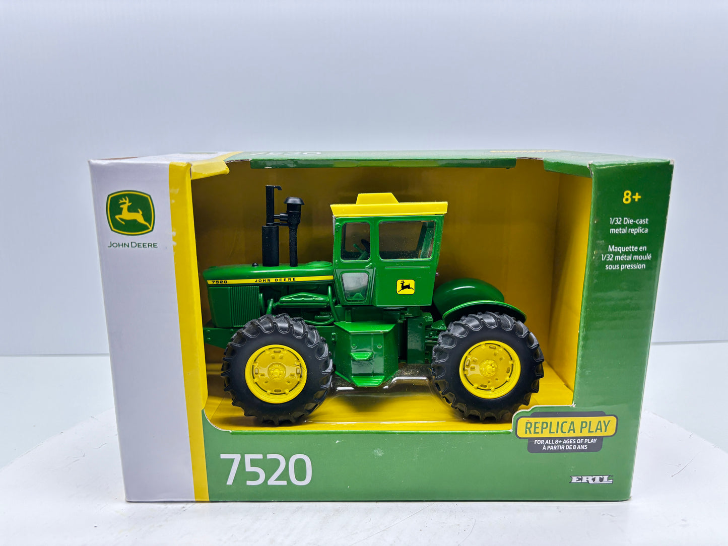 1/32 John Deere 7520