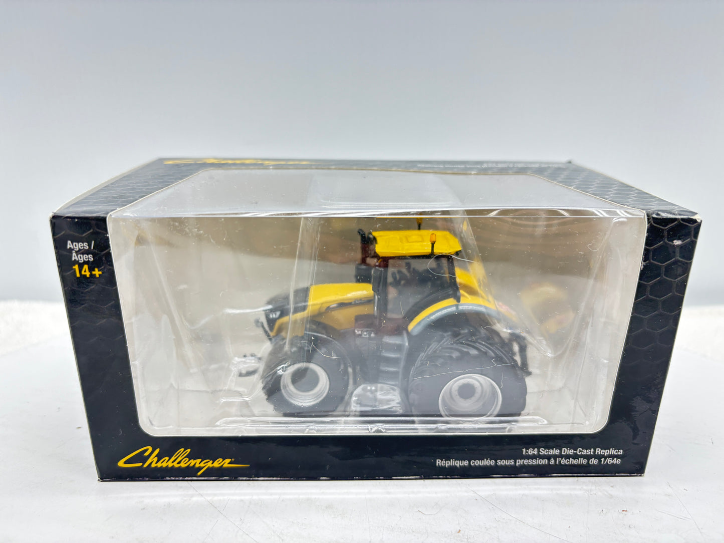 1/64 Challenger 1042 Rear Duals