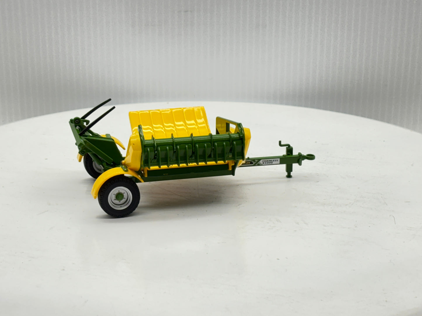 1/32 Hustler X5000