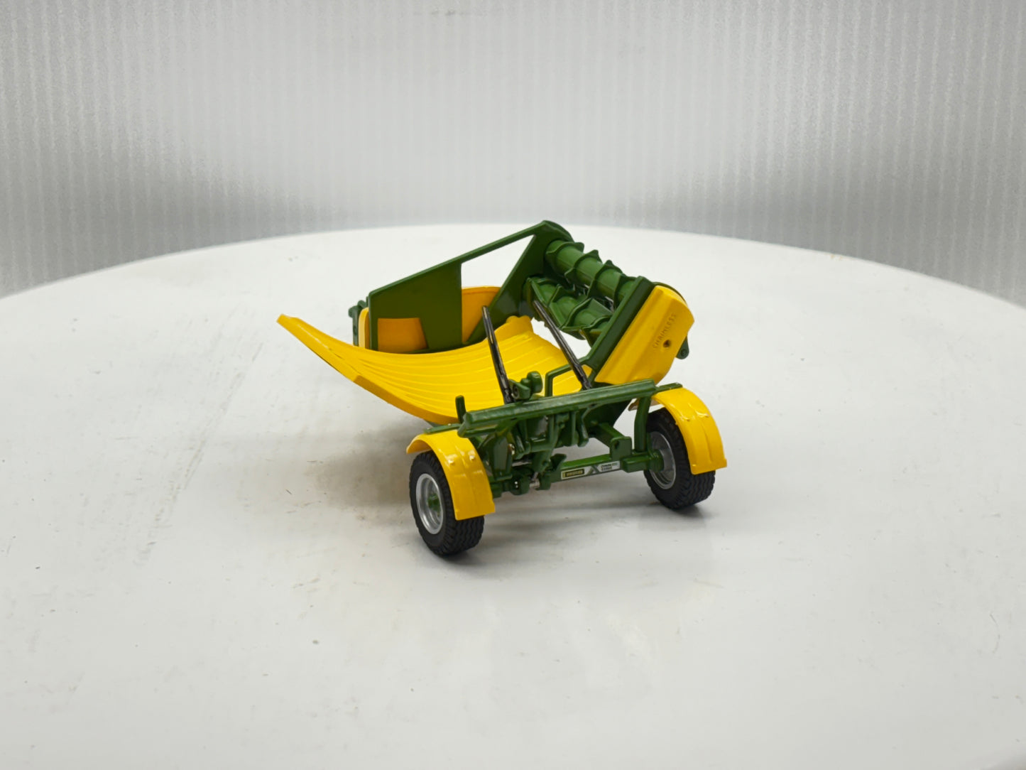 1/32 Hustler X5000