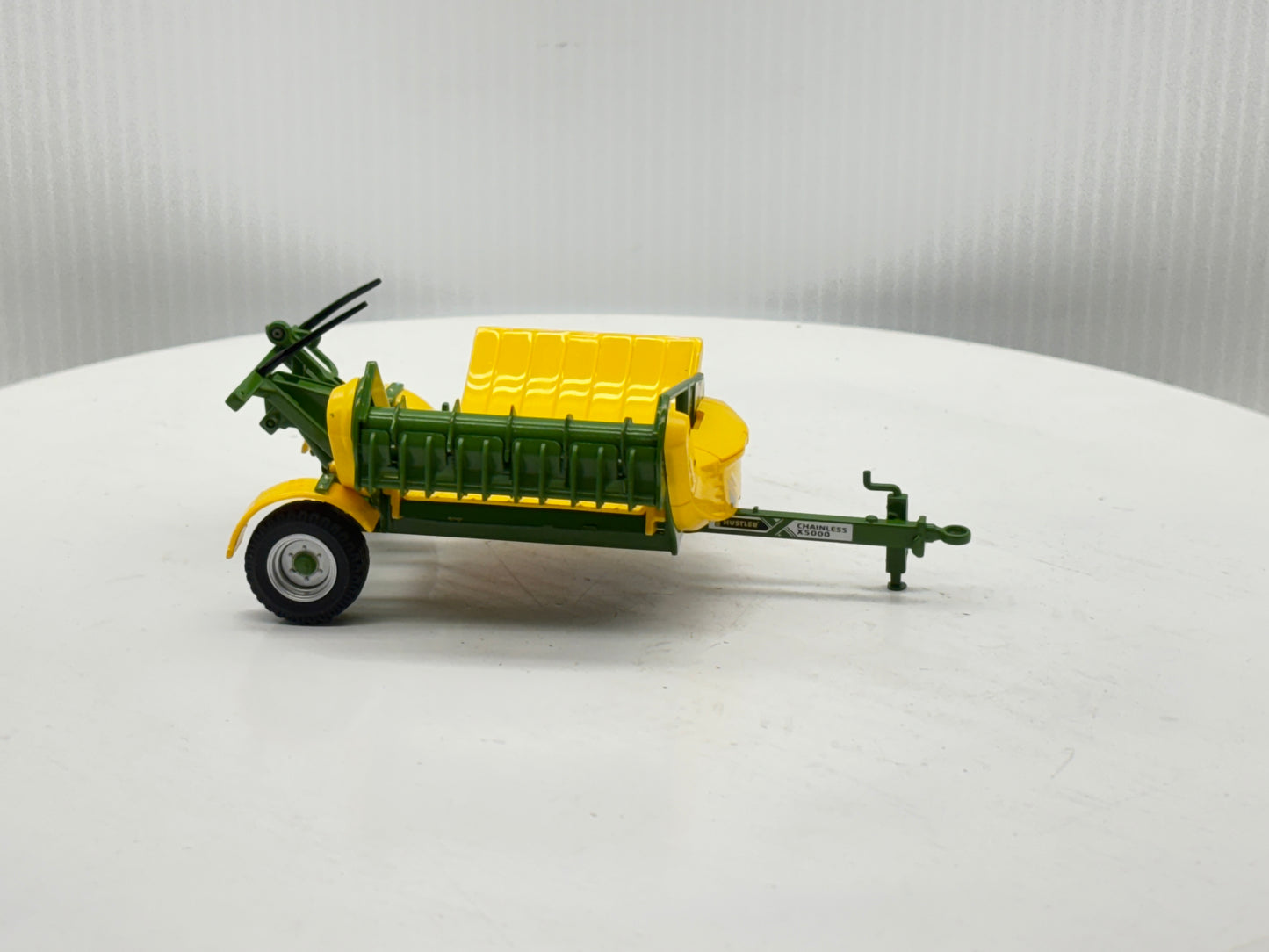 1/32 Hustler X5000