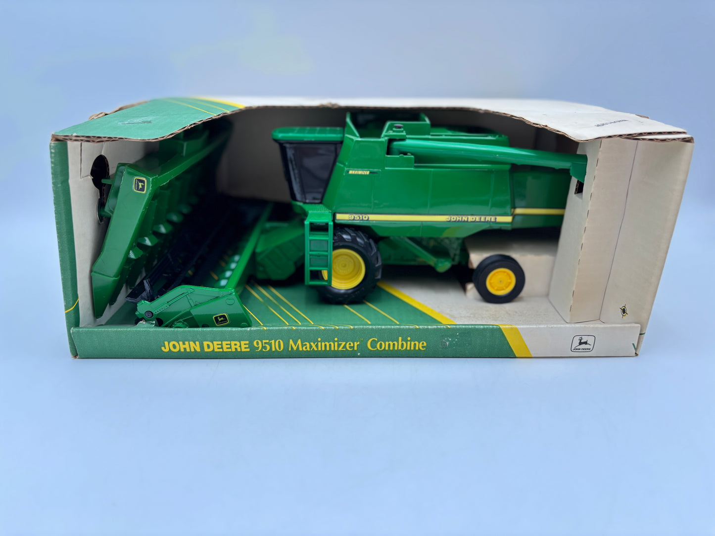 1/28 John Deere 9510 Maximizer