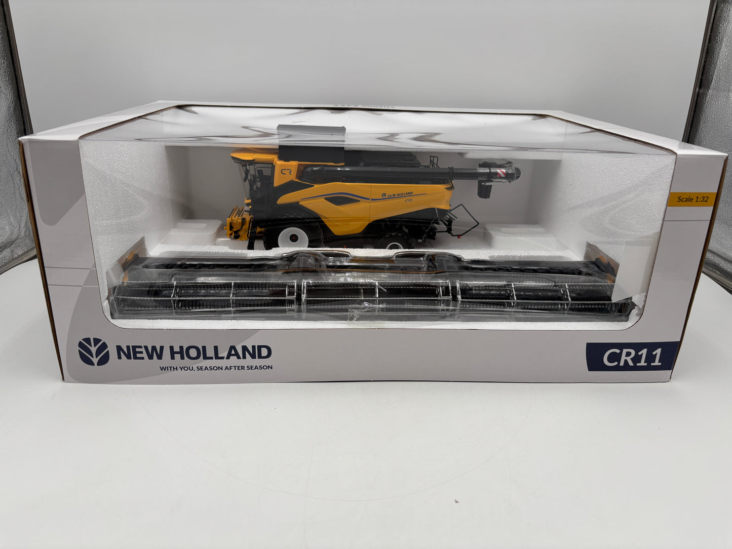 1/32 New Holland CR11 High Detail