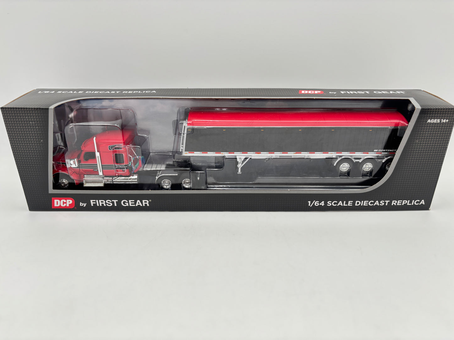 1/64 Kenworth W990 Midroof w/Lode King Tridem
