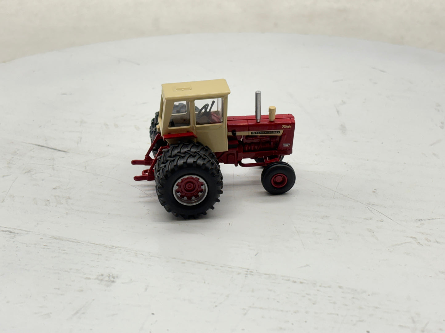 1/64 International 1256 2WD