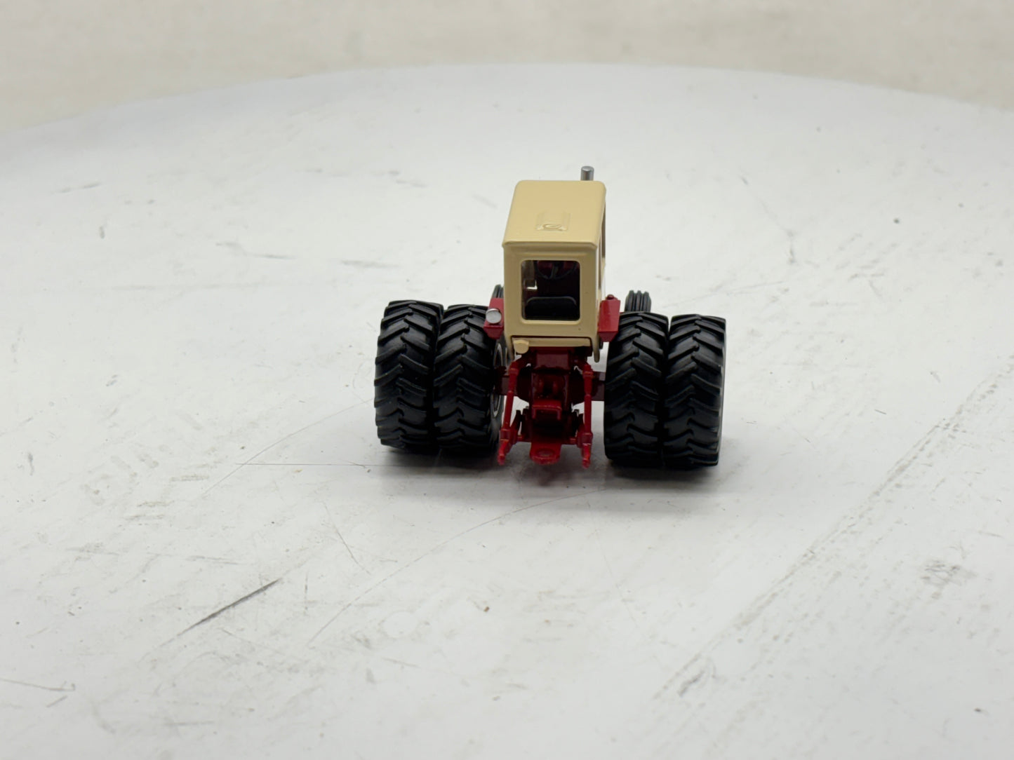 1/64 International 1256 2WD