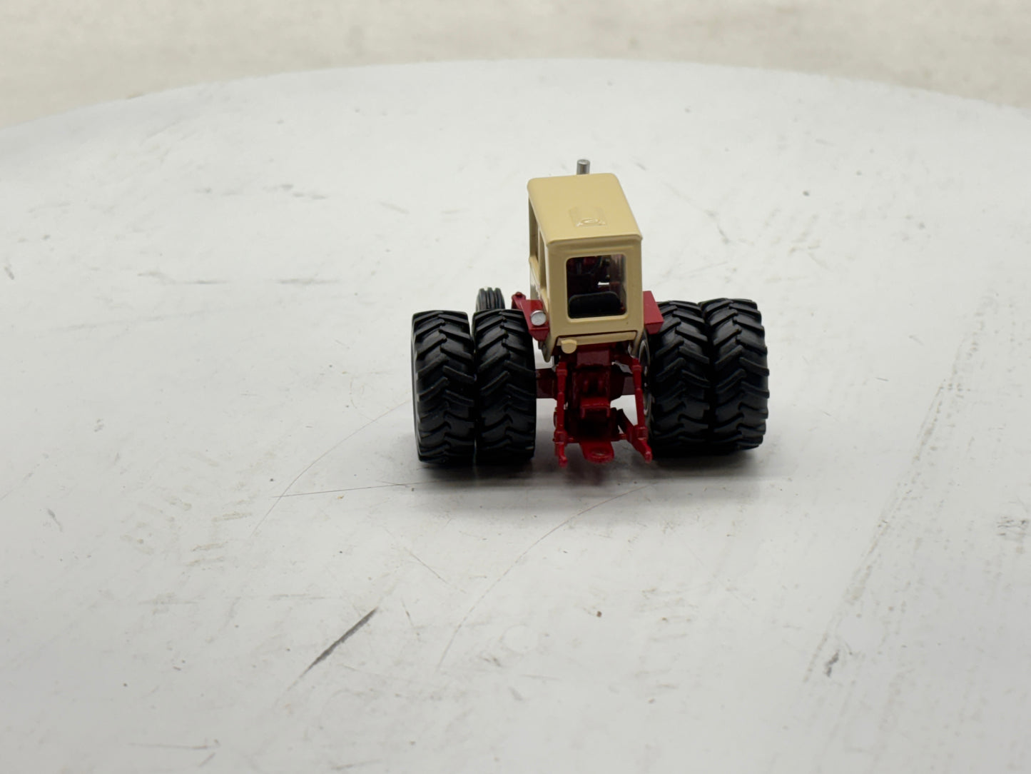 1/64 International 1256 2WD