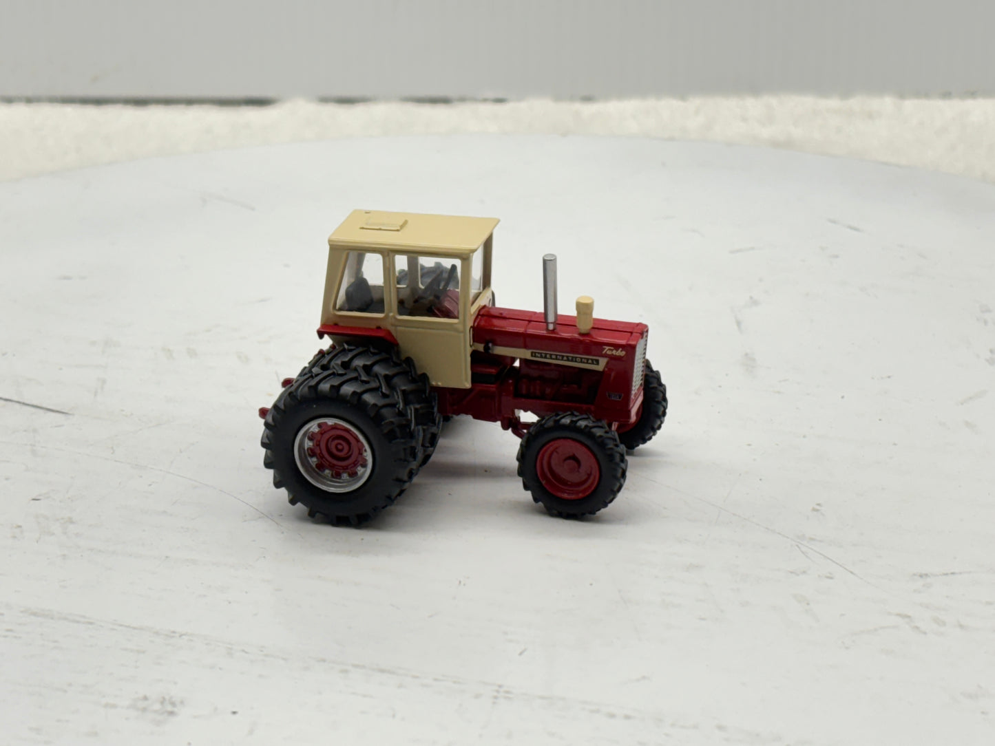1/64 International 1256 4WD