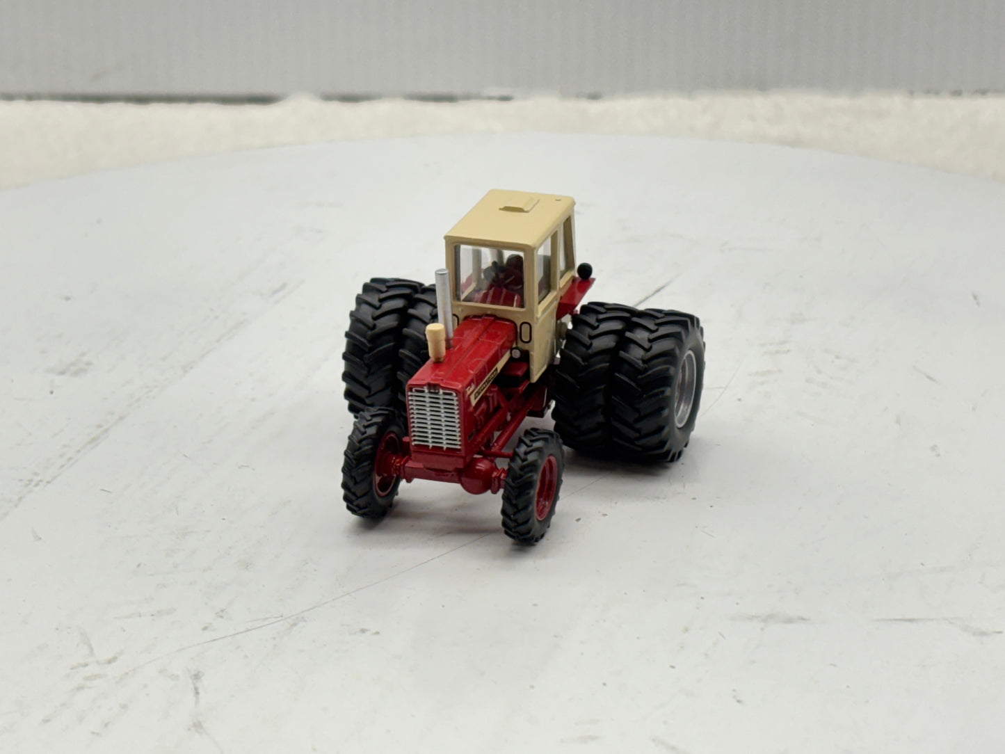 1/64 International 1256 4WD