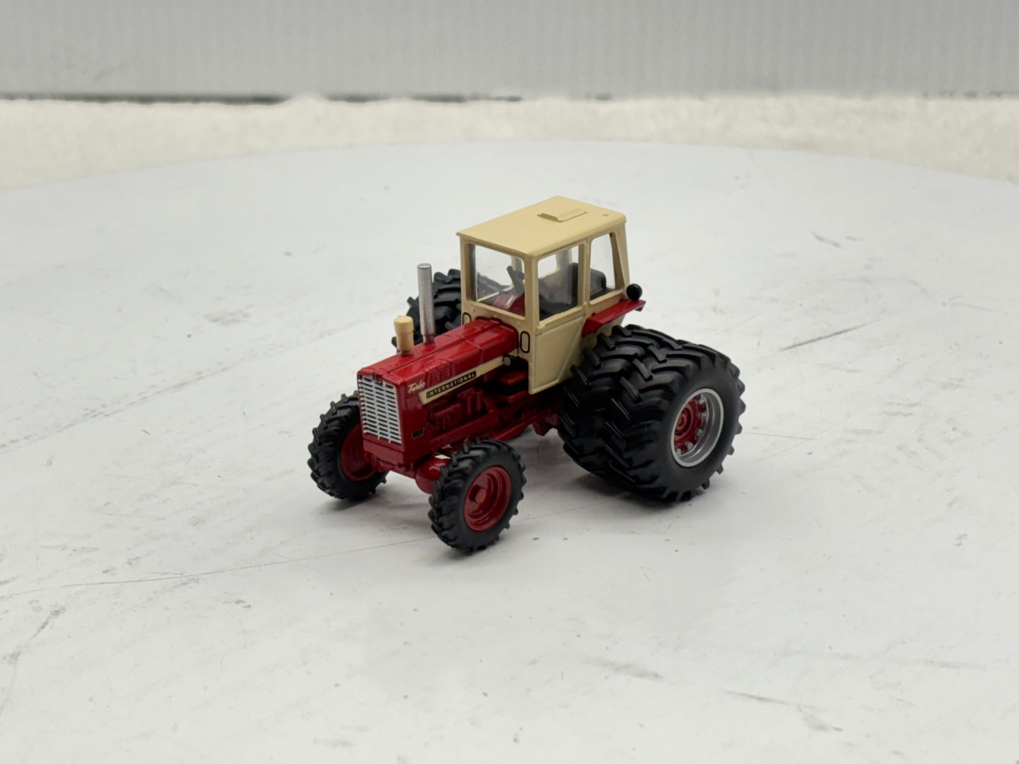 1/64 International 1256 4WD