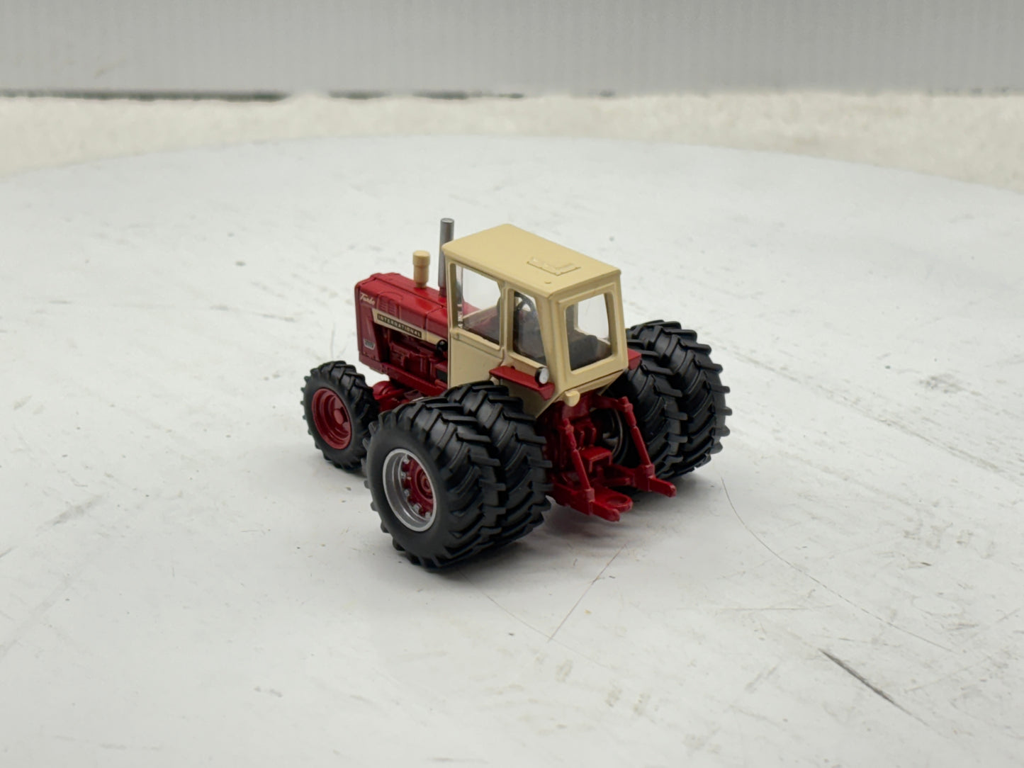 1/64 International 1256 4WD