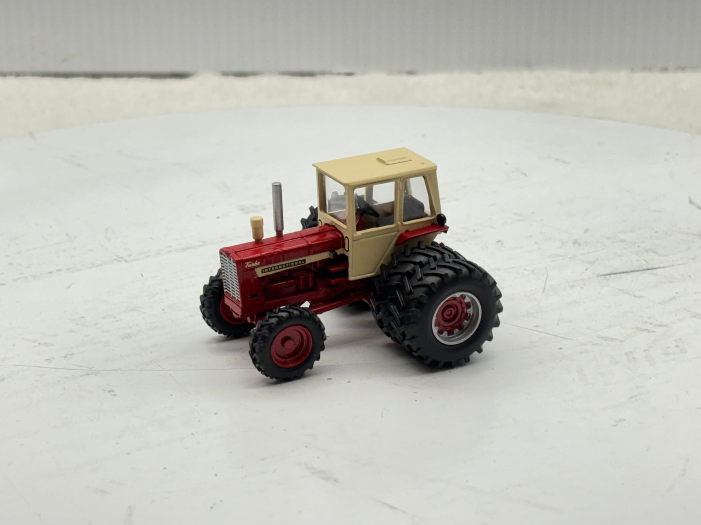 1/64 International 1256 4WD