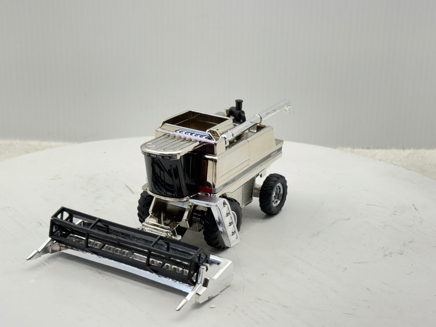 1/64 International 2388 25th