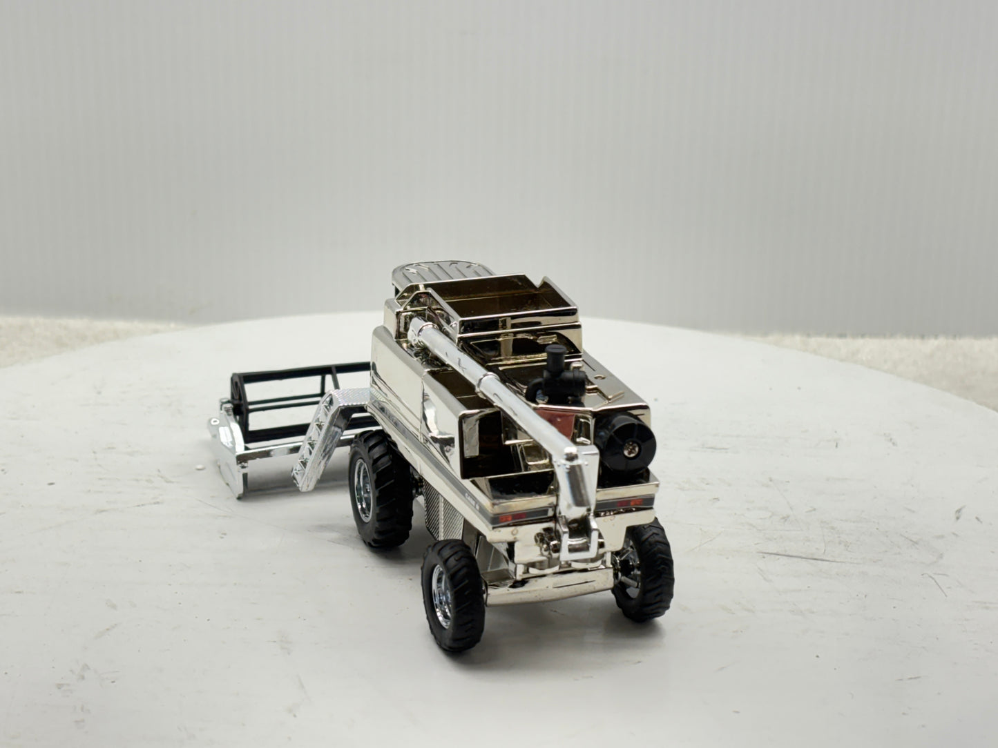 1/64 International 2388 25th