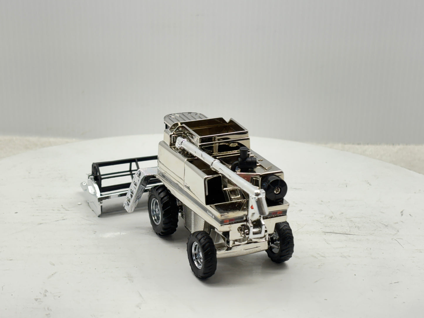 1/64 International 2388 25th